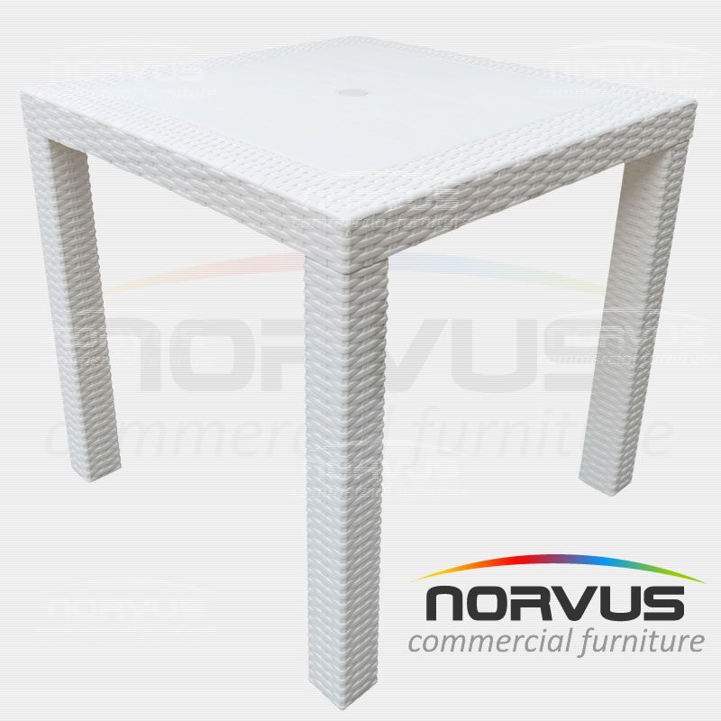 Mesa cuadrada Ratan de plástico blanca