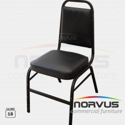 Silla apilable acojinada en esmalte vinil negro C18 con 3 Soportes