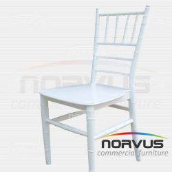 Silla Tifanny de plastico blanco