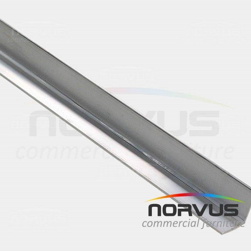 Cubrecanto de aluminio tipo pecho paloma 3/4x1/2 sin rolar