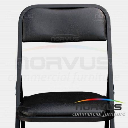  Silla plegable acojinada en esmalte vinil negro