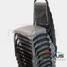  Silla apilable acojinada en esmalte vinil negro